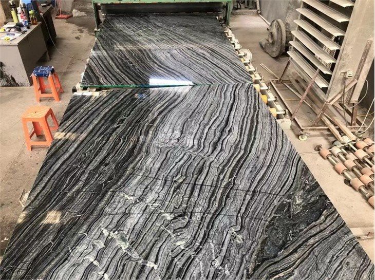 China Wooden black bookmatch polished slabs