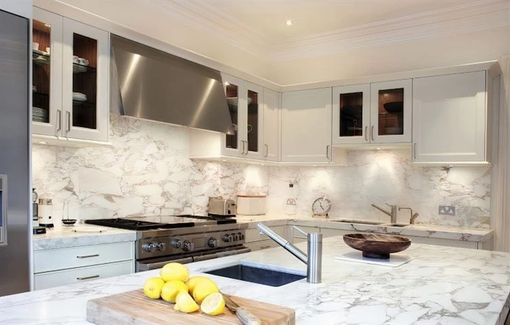 Calacatta Vagli Marble kitchen countertop wall